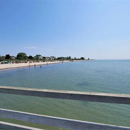 Feriendorf Sudstrand Haus 29 *